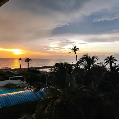 Apartamento Vista Al Mar: Espacioso Apartamento Para 7 Personas Cartagena
